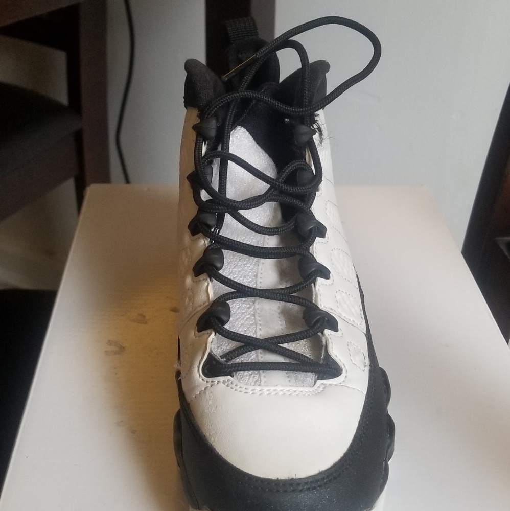 Jordan 9 - Picture 7 of 9